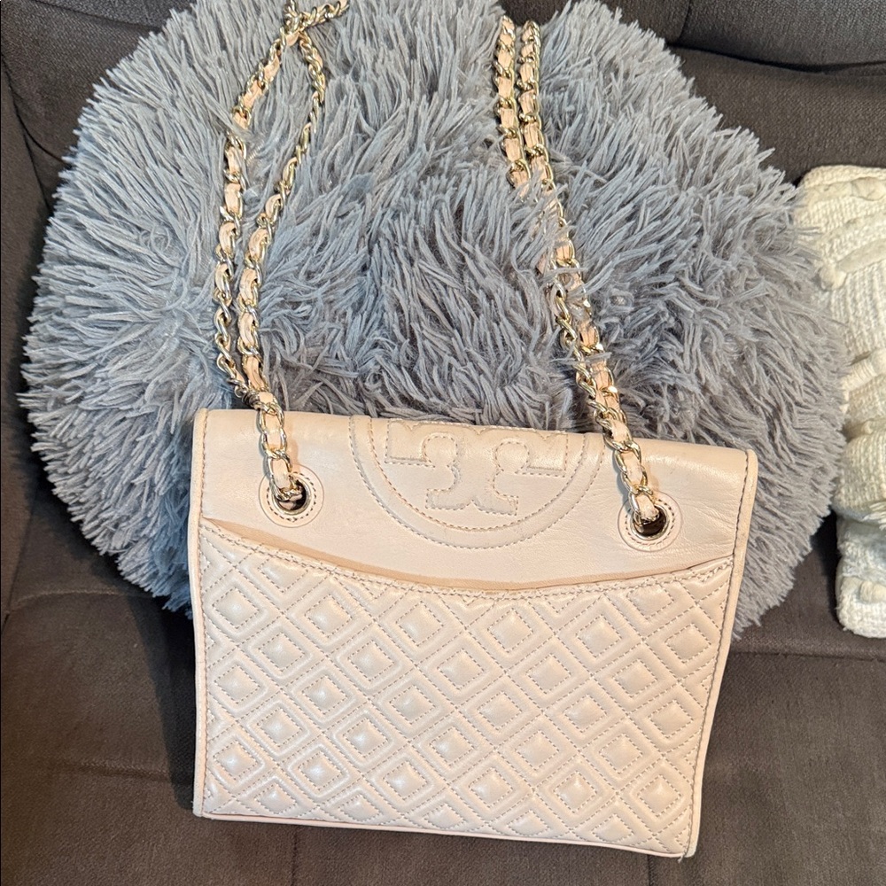 Tory Burch Cream Quilted Shoulder Bag (PreLoved)